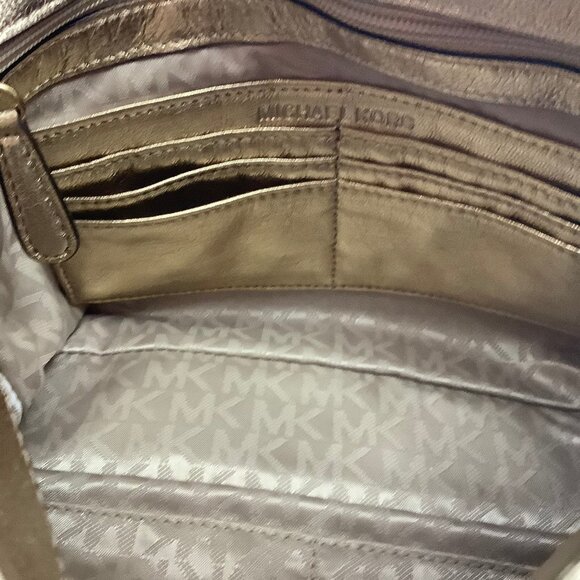 MK Gold LANA Small Clutch Leather Shoulder Bag NWT - Picture 8 of 15